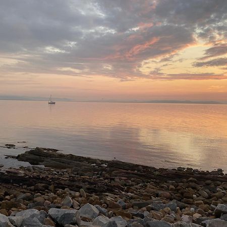 Dolphin View Cottages 2 Portmahomack Экстерьер фото